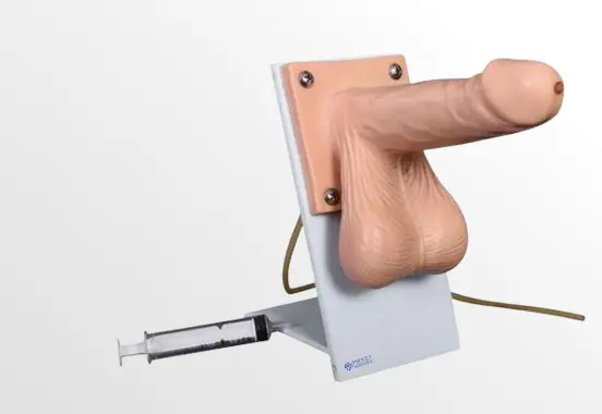 MODELO USO DEL CONDON MASCULINO 